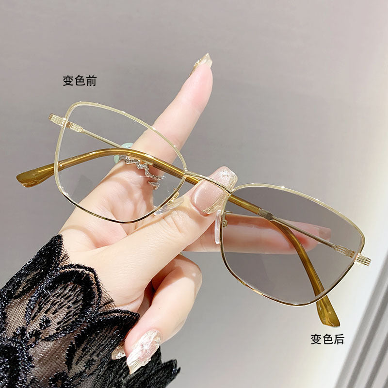 Discoloration anti-blue light myopia glasses Cross-border Advanced Non-degree European and American Metal Frame Cat's Eye Fashion Myopia Glasses