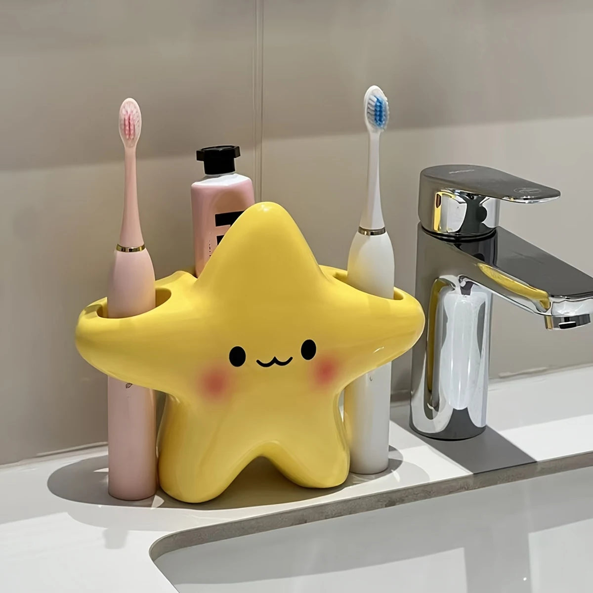 Porta-Escovas de Dentes Fofo em Formato de Estrela – Organizador de Banheiro de Bancada com Carinha Fofa, Economia de Espaço para Escovas e Pasta
