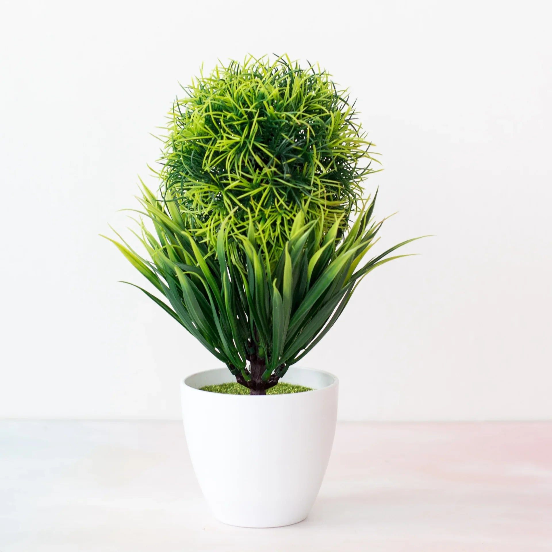 Bonsai de Planta Artificial em Vaso – Mini Árvore Verde e Flores Falsas, Enfeite Decorativo para Casa, Jardim, Festas e Decoração de Hotel
